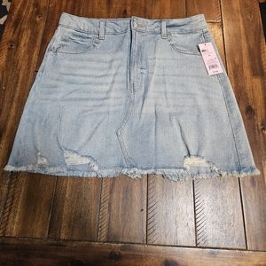 Wild fable light blue denim skirt, size 14, stretchy, never worn